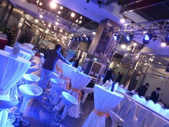 上海專業慶典服務全攻略 舞臺搭建、活動策劃與婚慶廠慶一站式解決方案